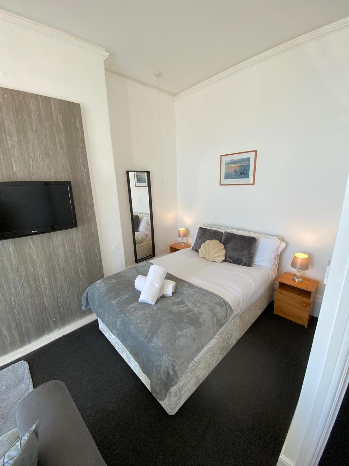 Farina No1, Sea View Studio Sleeping 2 Guests Bridlington Exterior foto